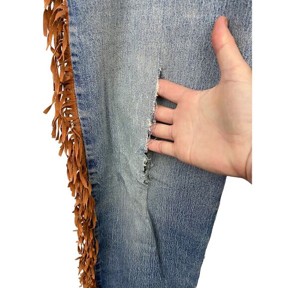 Vintage Distressed Fringe Trim Blue Jeans Tapered Leg AS IS  / Women’s Medium - Picture 4 of 9